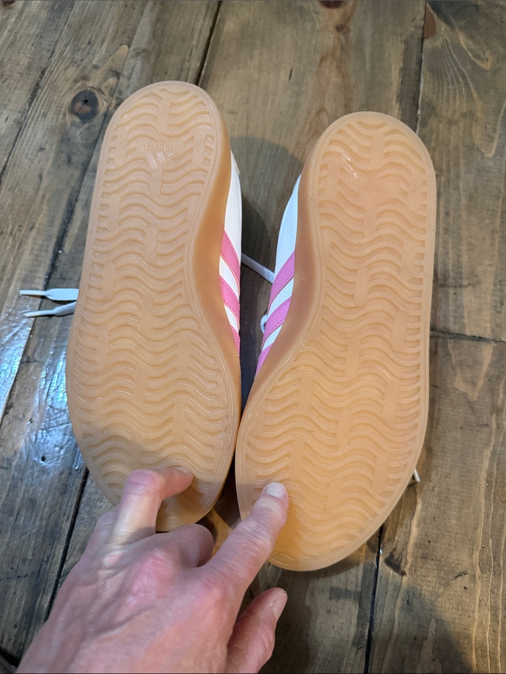 adidas White & Pink Low-Top Sneakers with Gum Sole - Picture 2 of 4